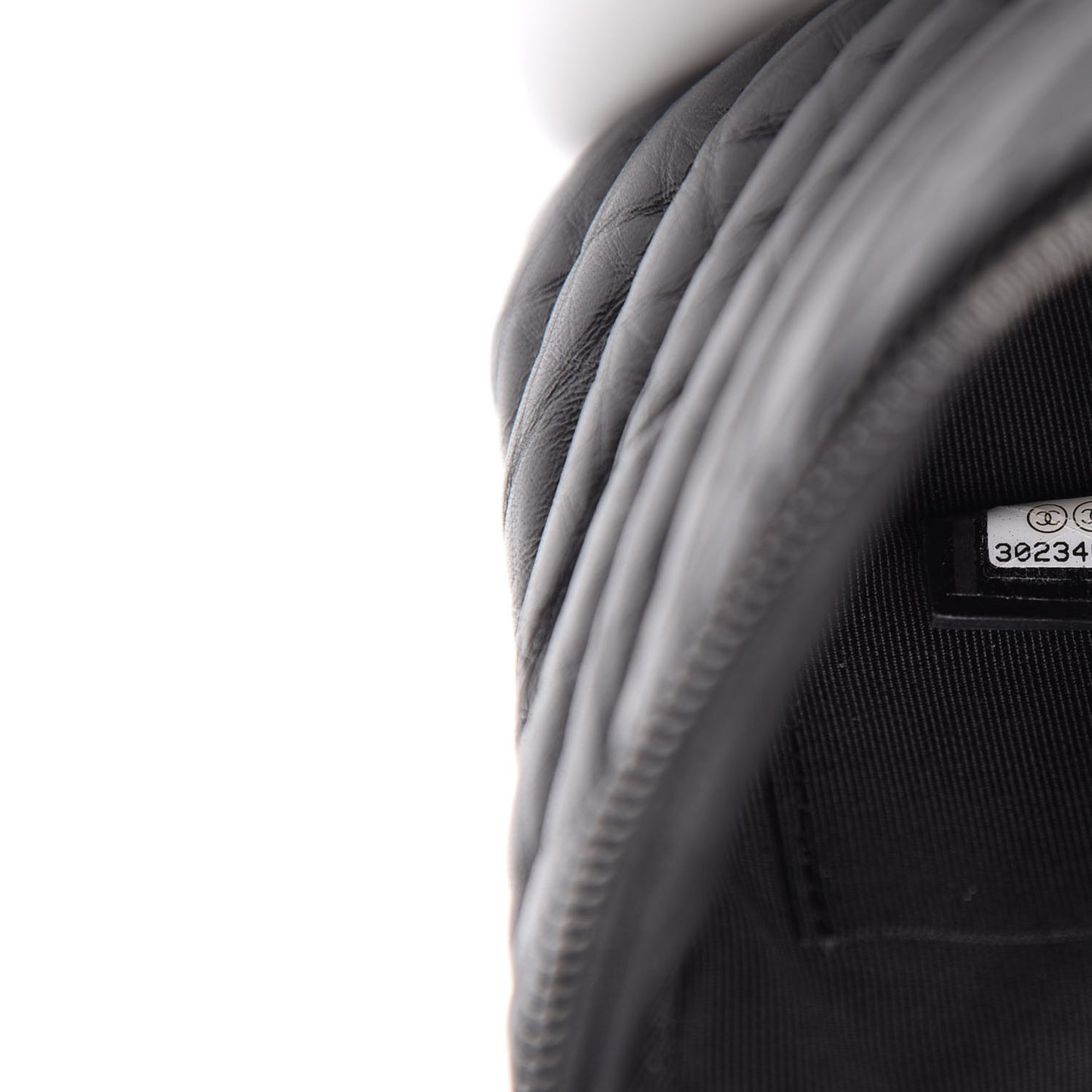 Aged Calfskin Chevron Quilted Medium Reissue Cosmetic Case So Black