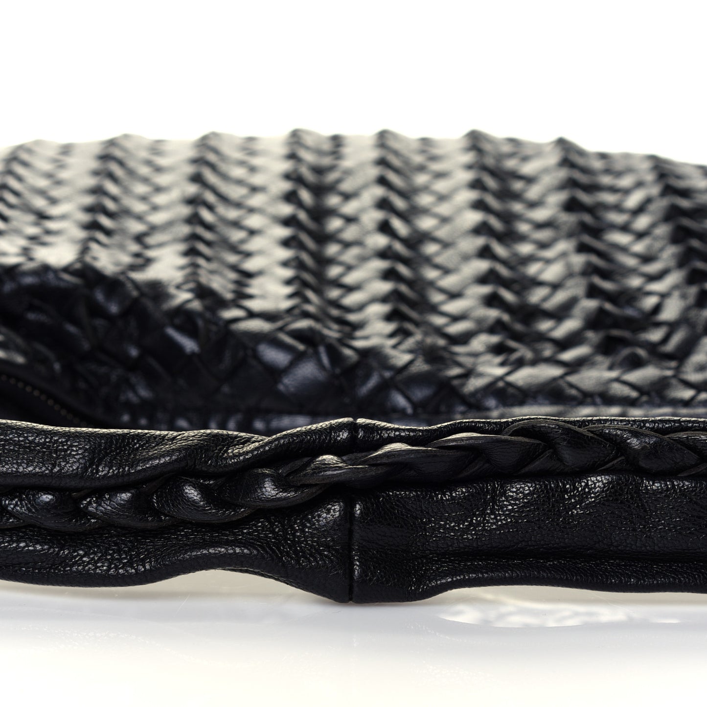Nappa Intrecciato Medium Veneta Hobo Black