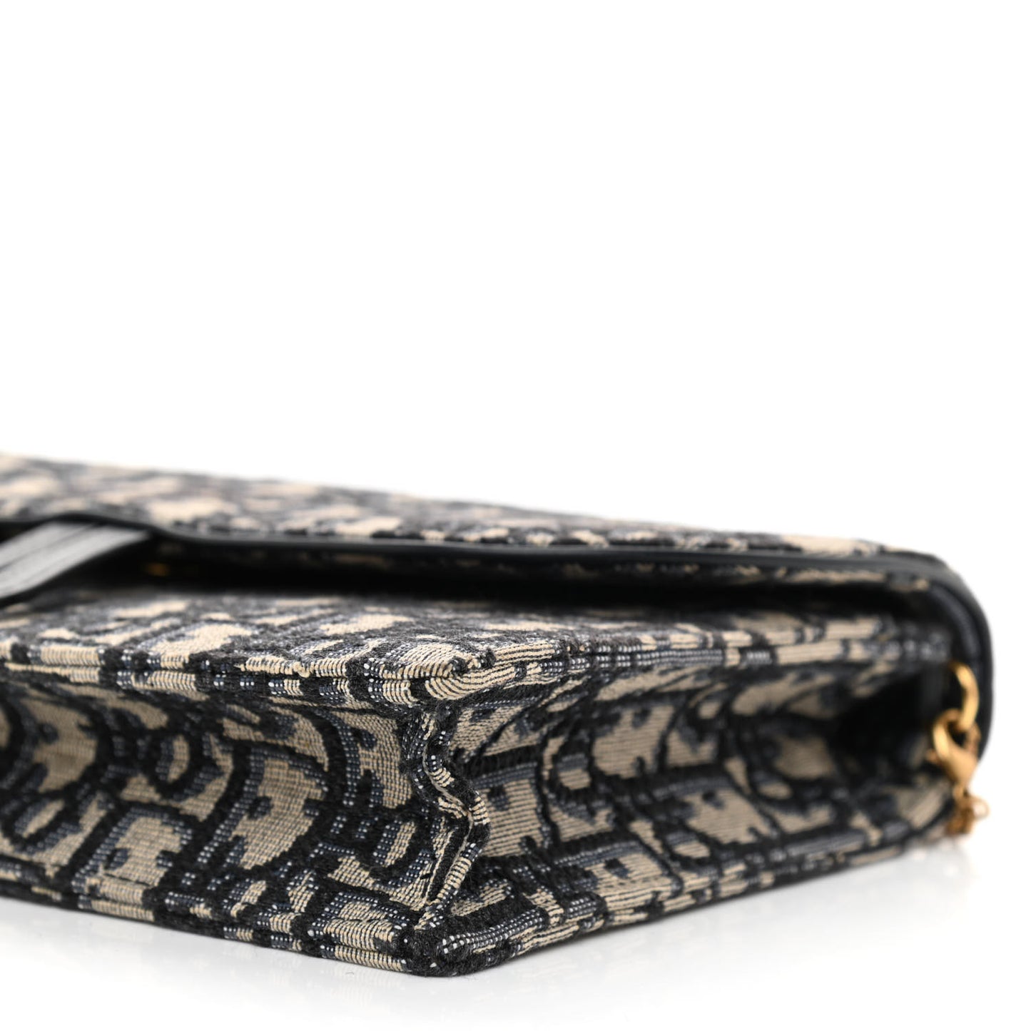 Oblique Saddle Chain Pouch Blue