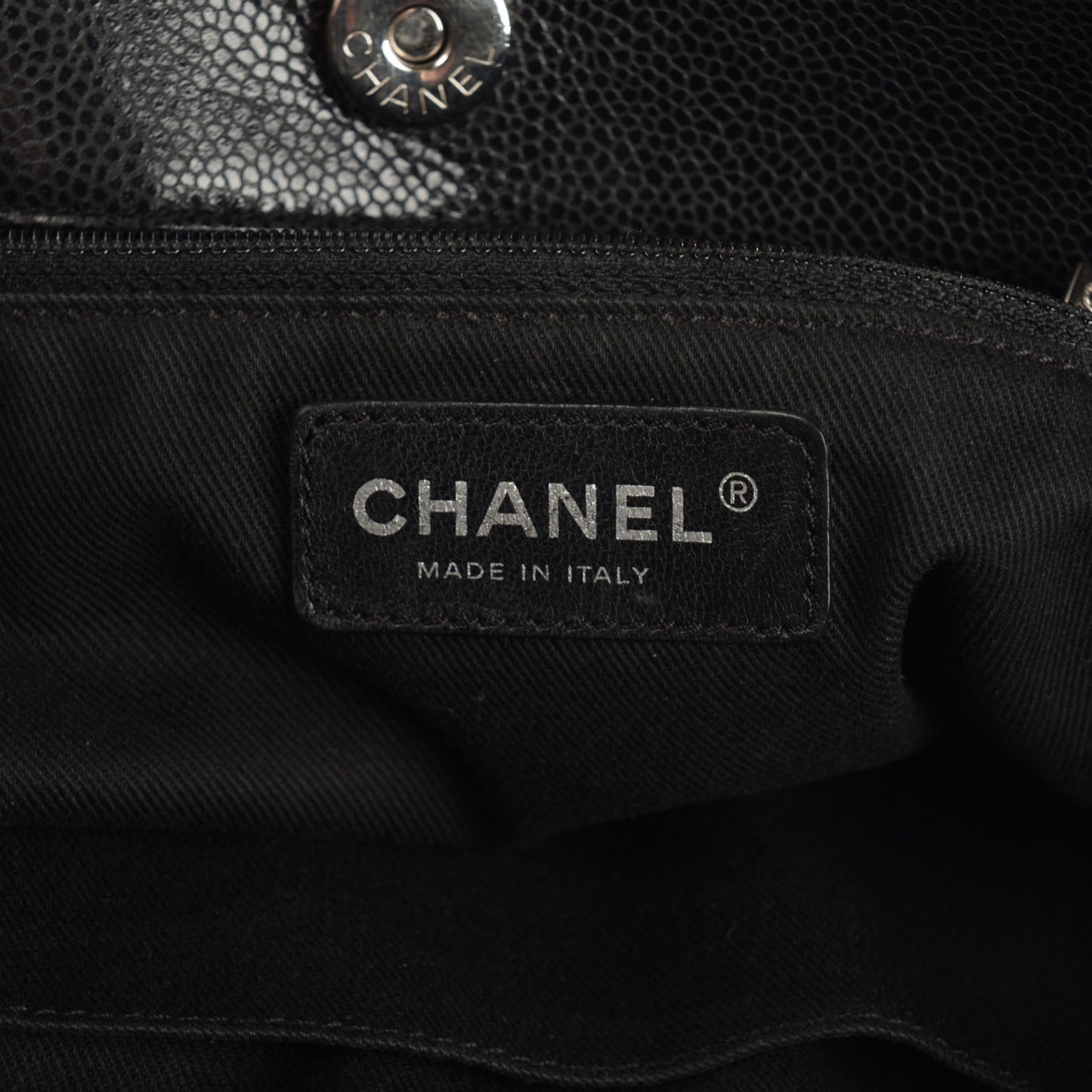 Soft Caviar Large Timeless CC Shoulder Bag Black
