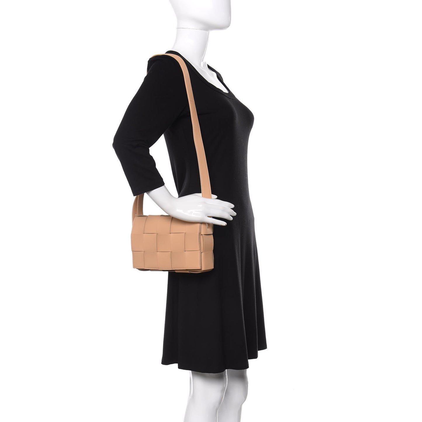 Nappa Maxi Intreccio Cassette Bag Nude