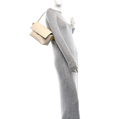 Jacquemus Smooth Calfskin Le Rond Carre Shoulder Bag Light Ivory 2 of 14