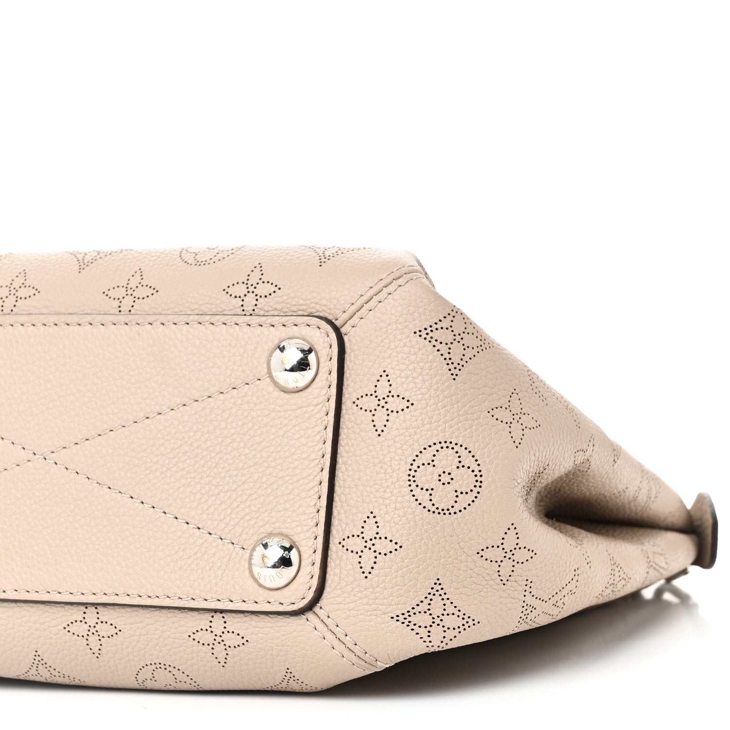 Louis Vuitton Mahina Babylone Chain BB Galet 9 of 9