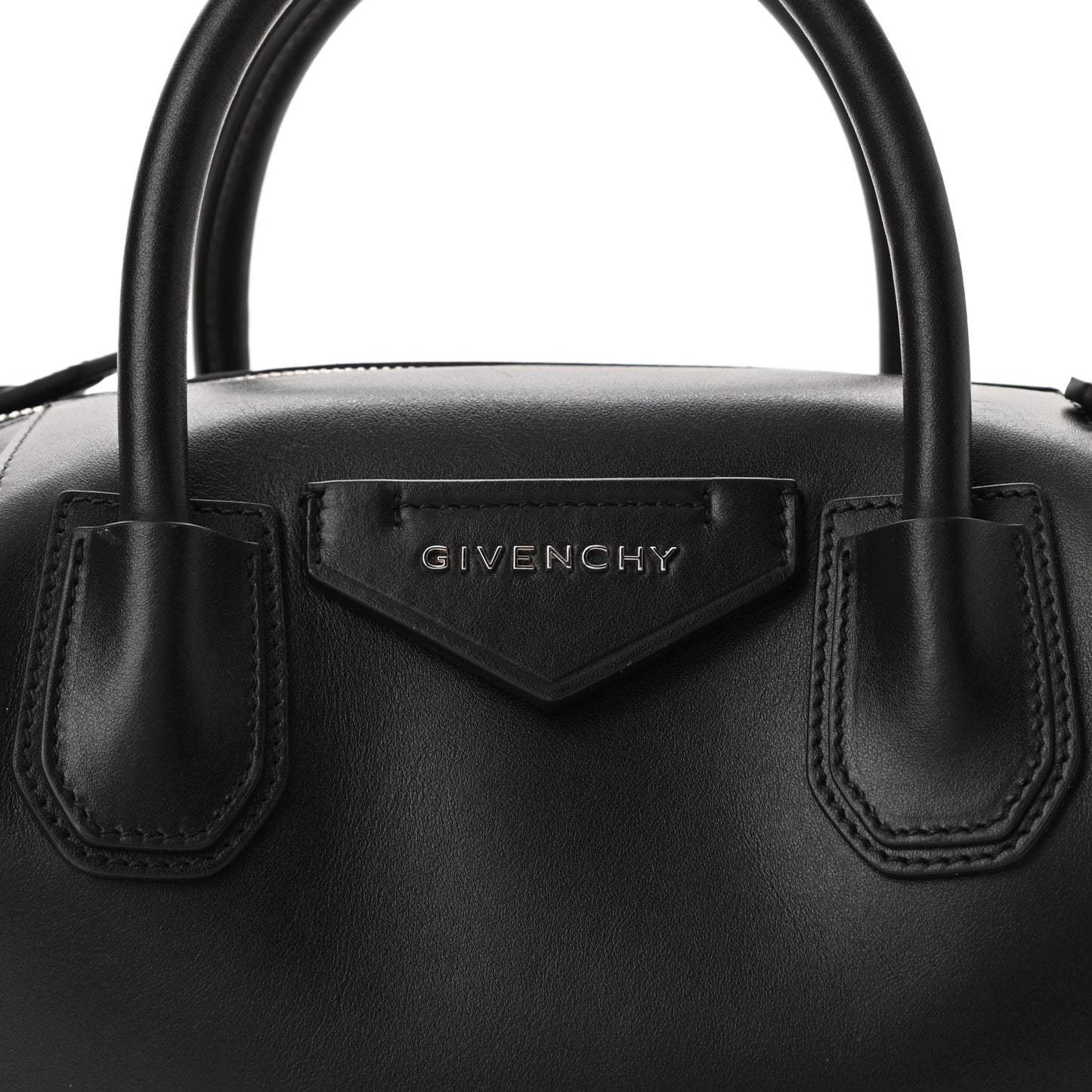 Smooth Calfskin Small Soft Antigona Black
