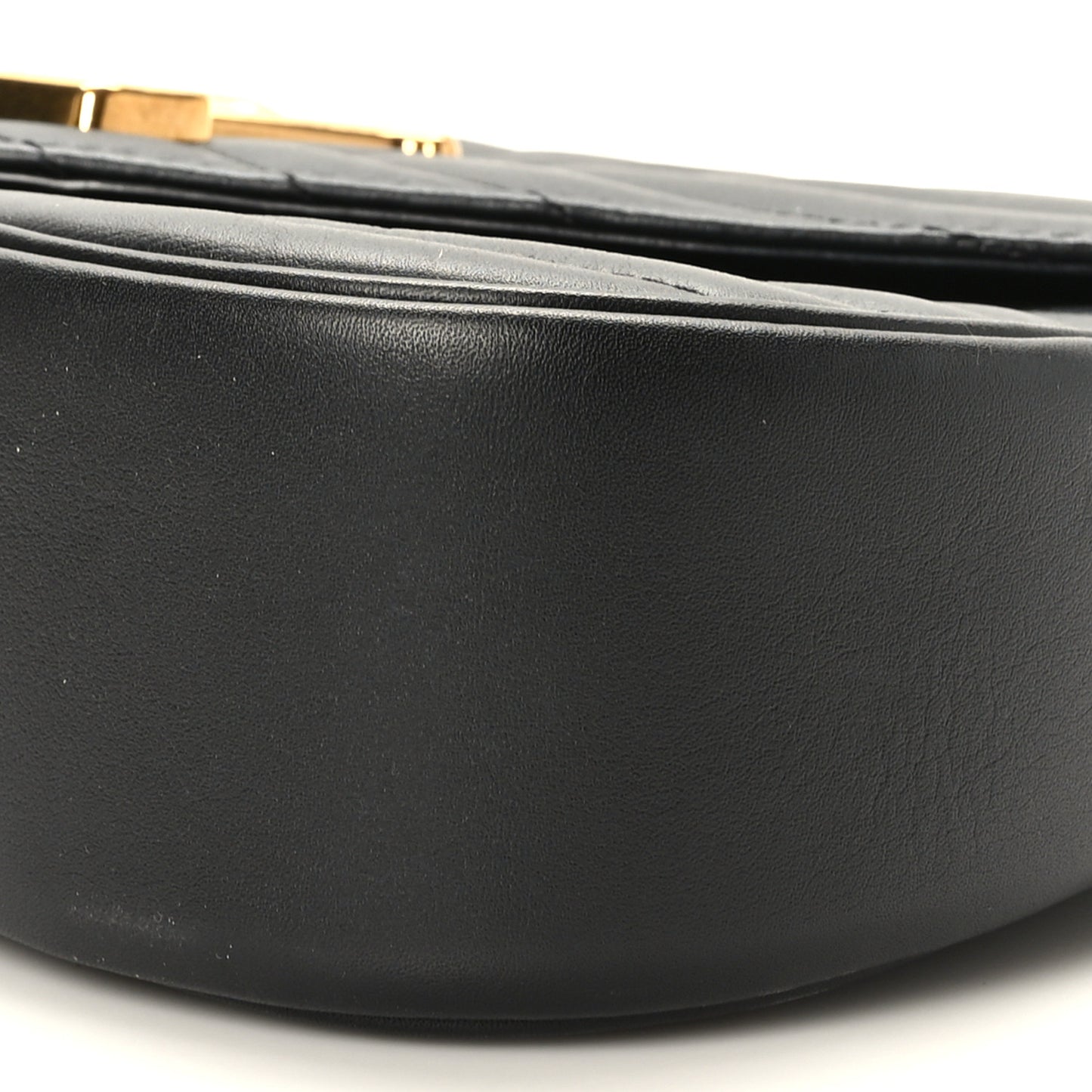 Calfskin New Wave Chain MM Black