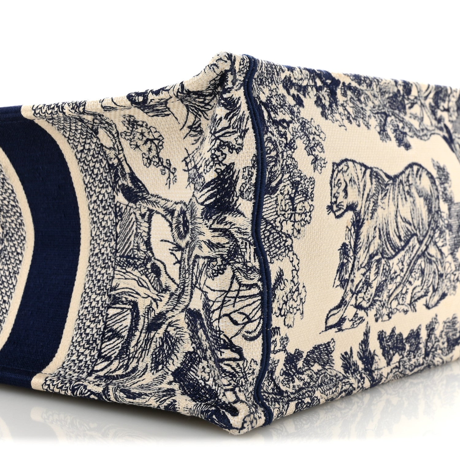 Christian Dior Canvas Embroidered Medium Dioriviera Toile De Jouy Book Tote Blue 8 of 12