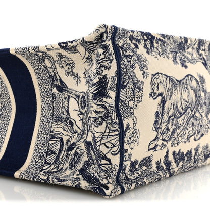 Christian Dior Canvas Embroidered Medium Dioriviera Toile De Jouy Book Tote Blue 8 of 12