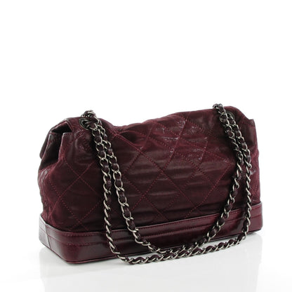 Chanel Iridescent Calfskin Quilted VIP Flap Bordeaux 3 of 7