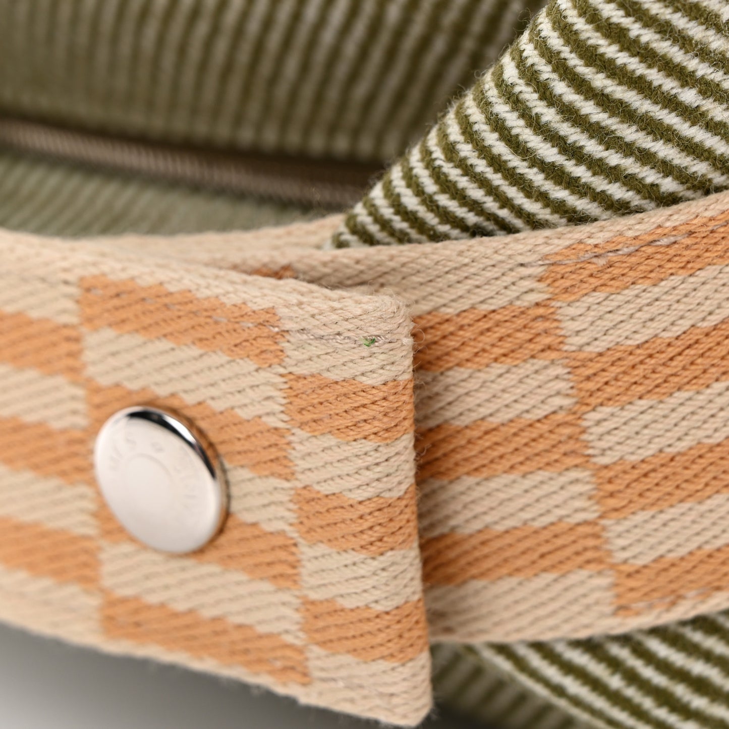 Wool Small Bride-A-Brac H Natte Pouch Vert Foret