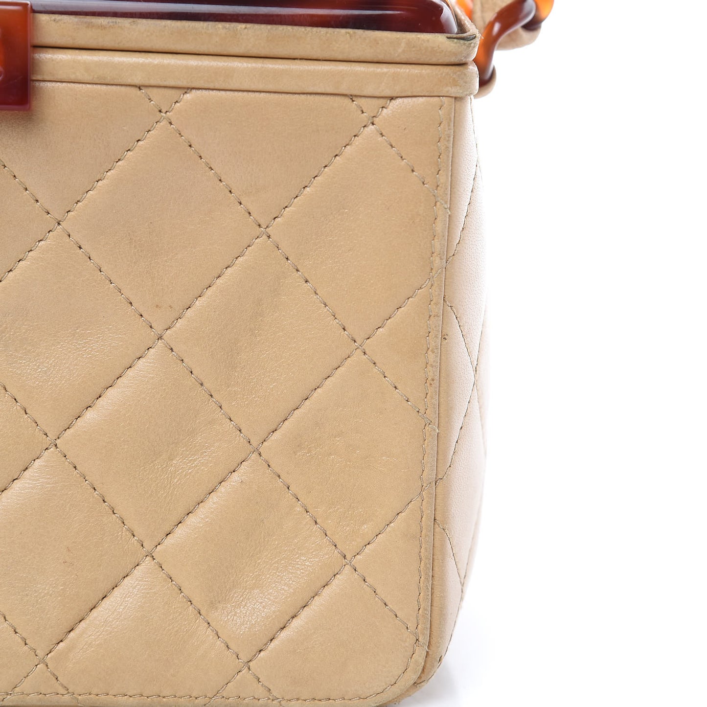 Lambskin Quilted Tortoise Box Bag Beige