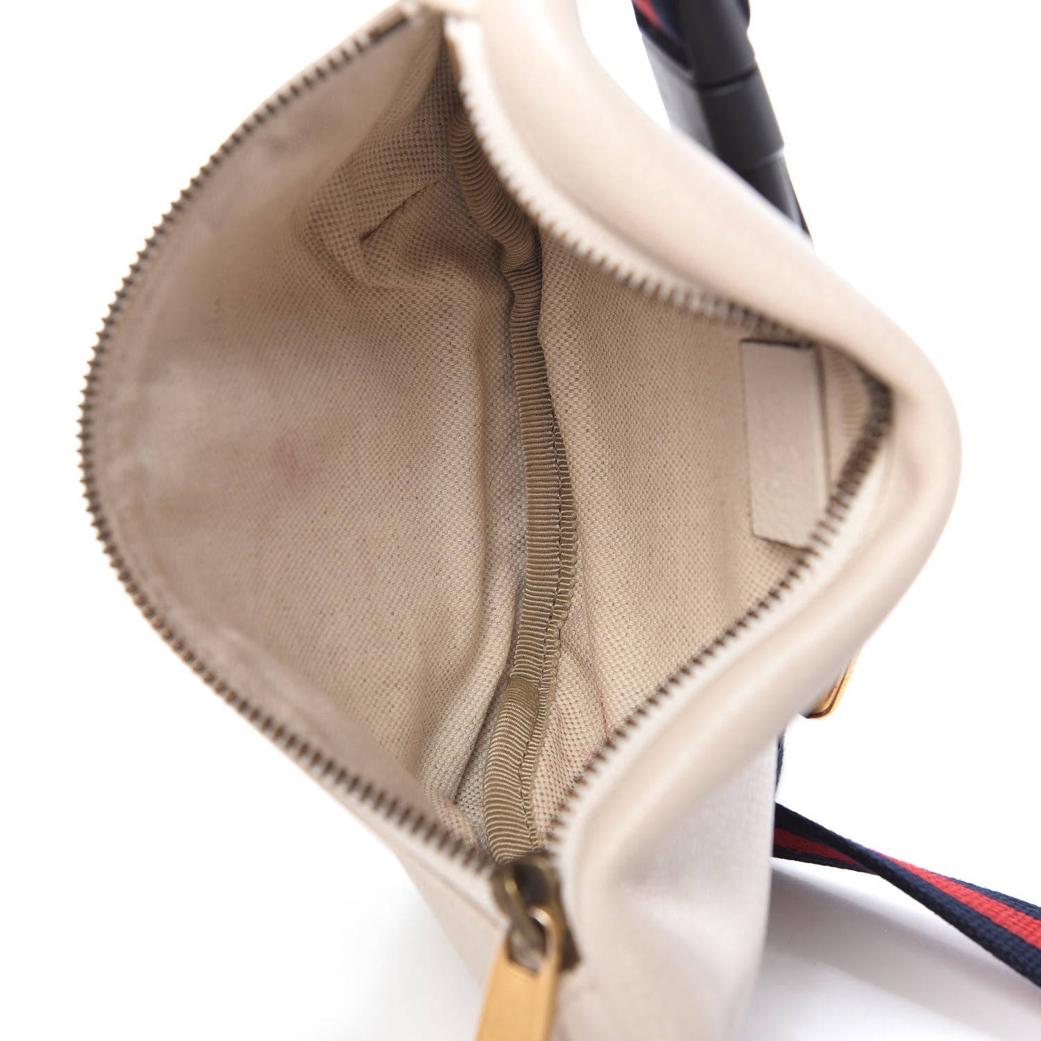 Gucci Grained Calfskin Small Logo Belt Bag White 5 of 10