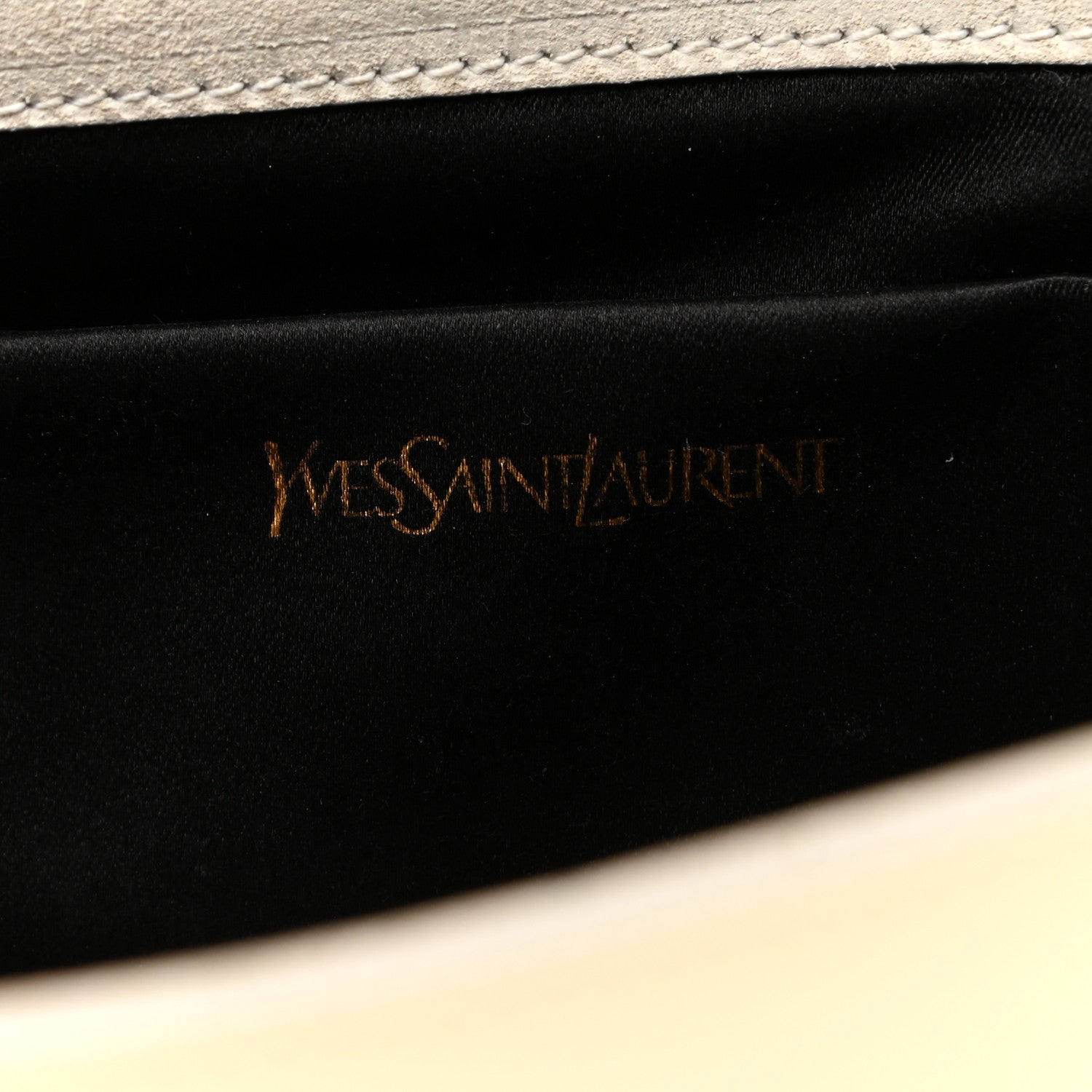 Saint Laurent Patent Calfskin Ombre Monogram Large Belle De Jour Clutch Ivory Black 6 of 14