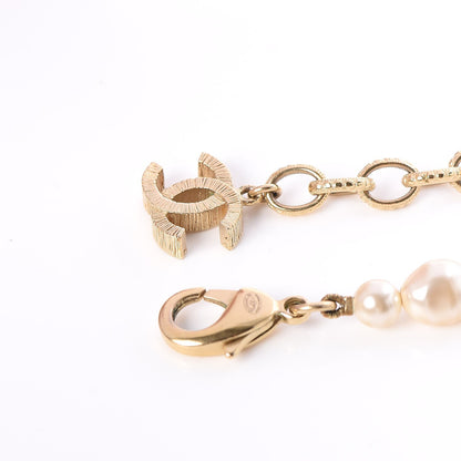 Chanel Graduated Pearl CC Short Necklace Gold 6 of 6