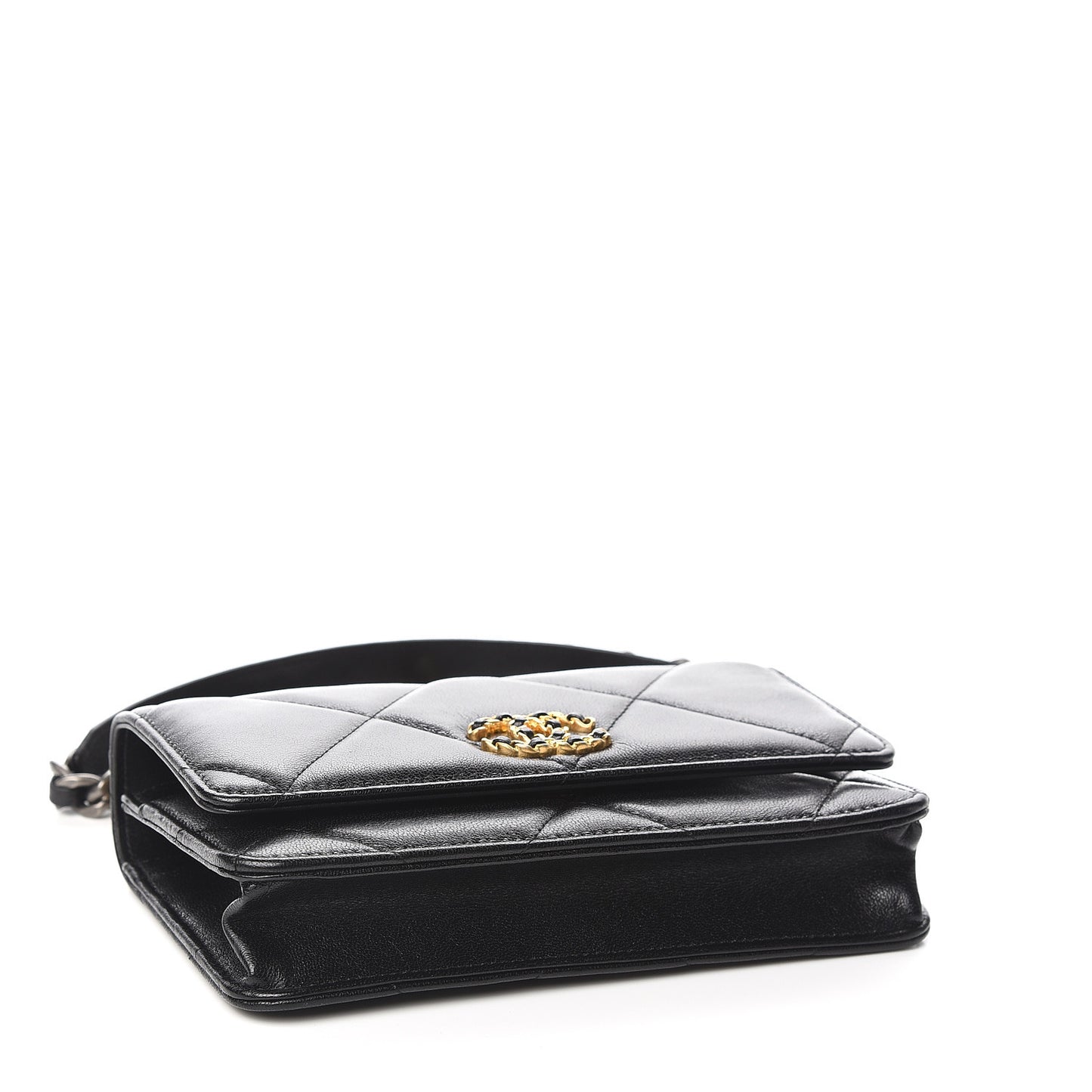Goatskin Quilted 19 Wallet On Chain WOC Black