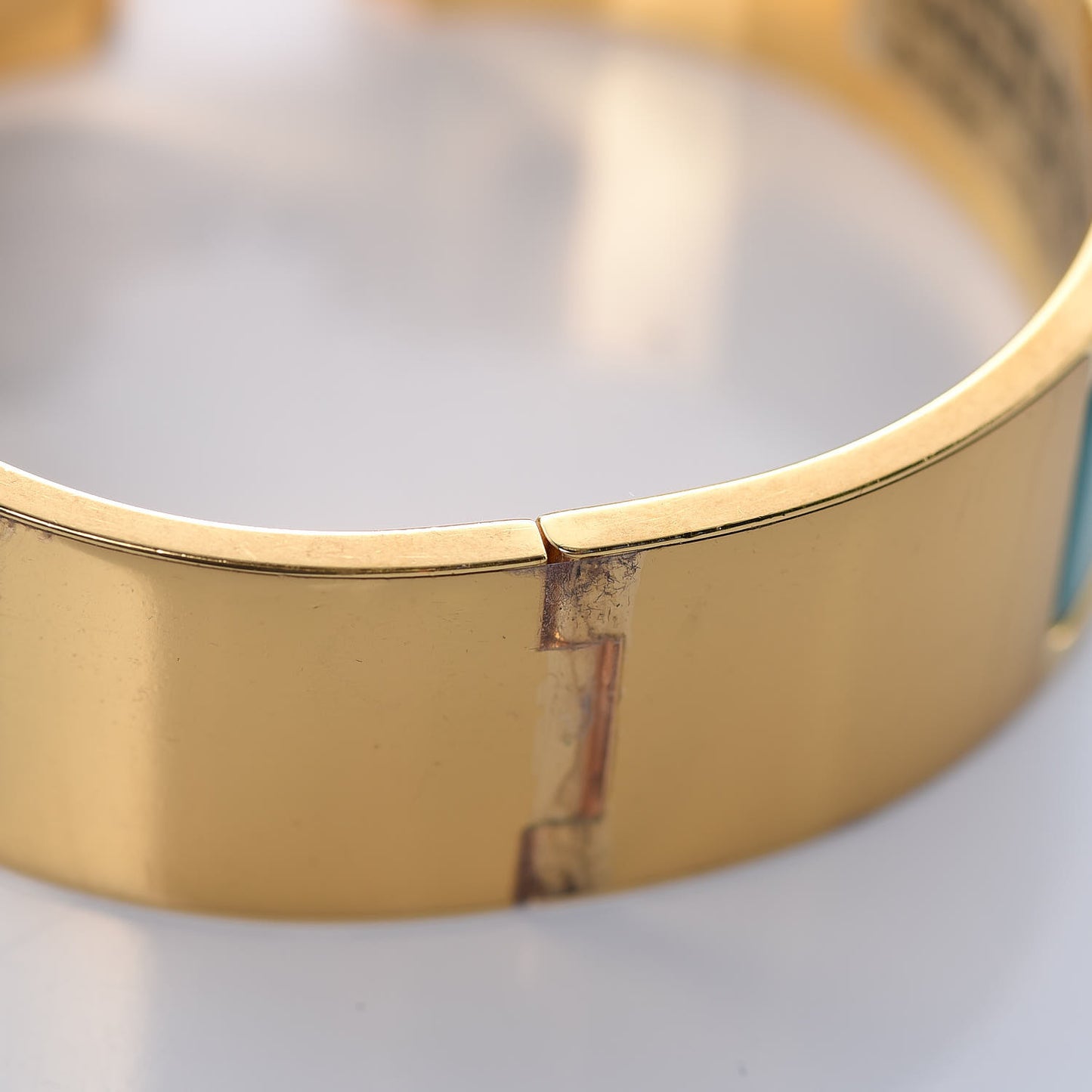 Enamel Wide Clic Clac H Bracelet PM Bleu Atoll