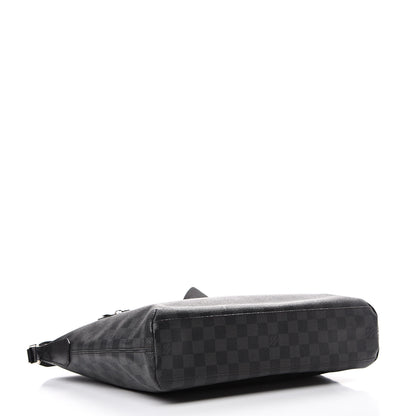 Louis Vuitton Damier Graphite Mick MM 3 of 11
