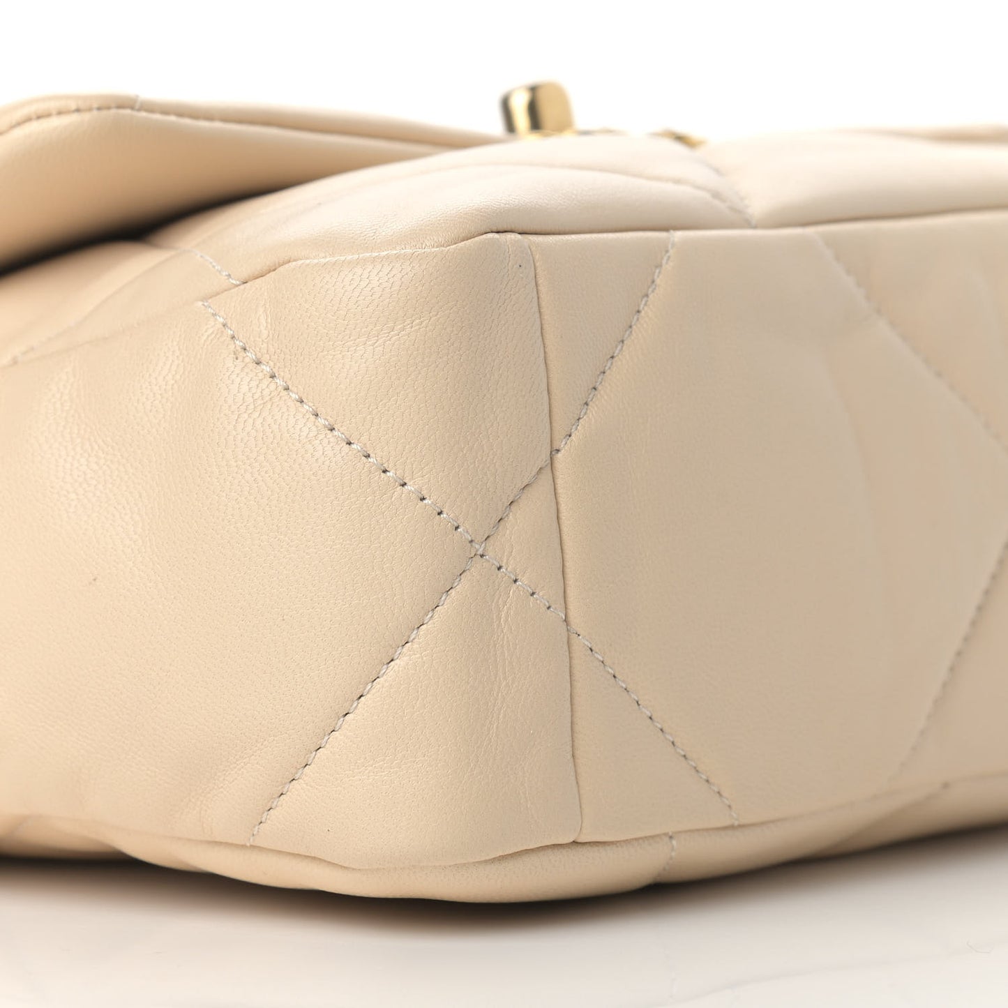 Lambskin Quilted Medium Chanel 19 Flap Beige