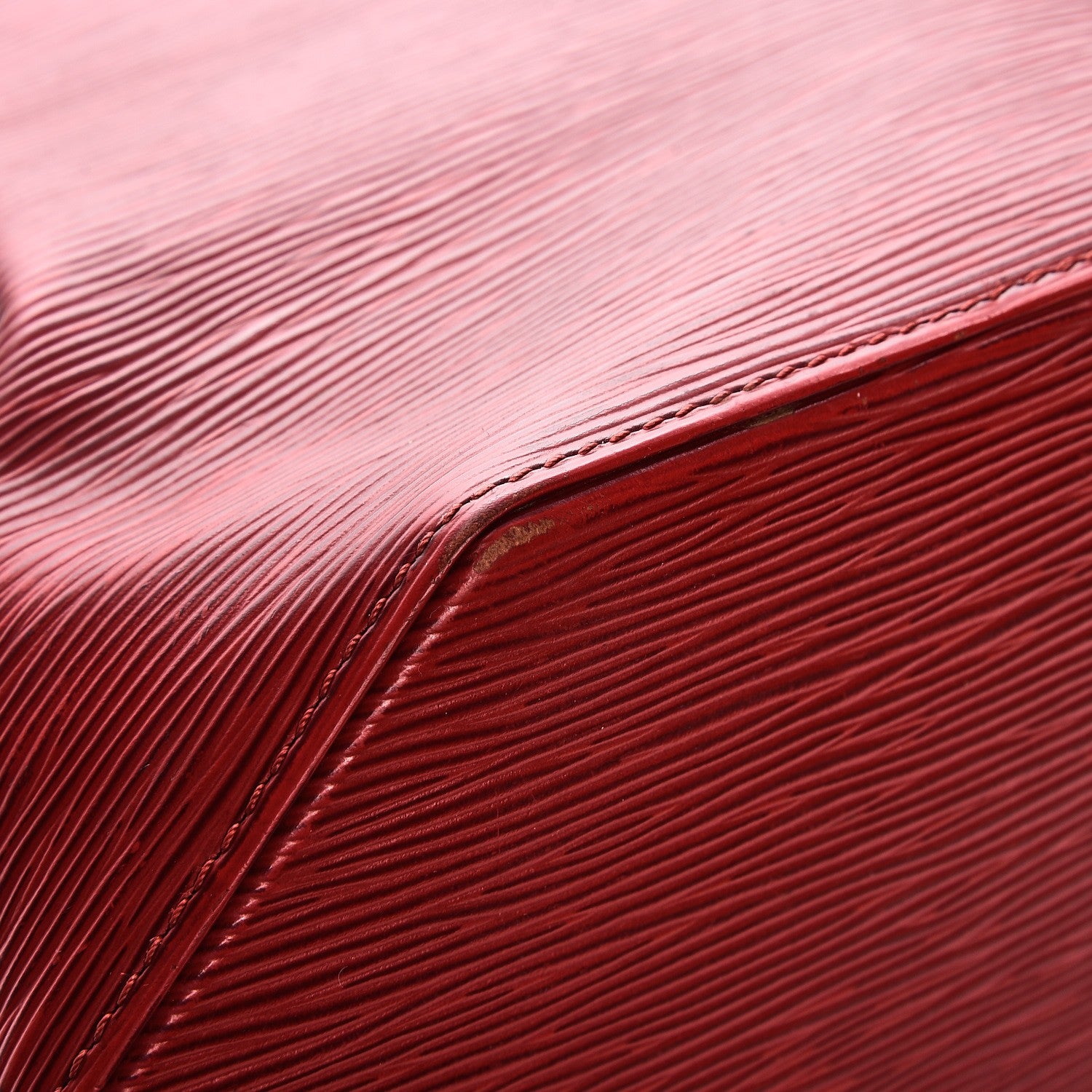 Louis Vuitton Epi Sac D'Epaule Castillan Red 14 of 14