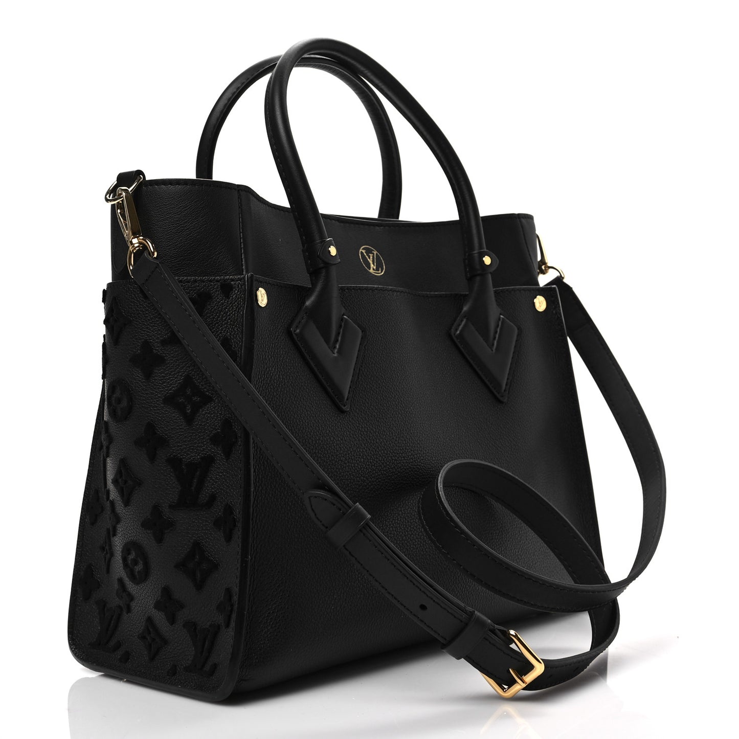 Calfskin Monogram Tufting On My Side Black