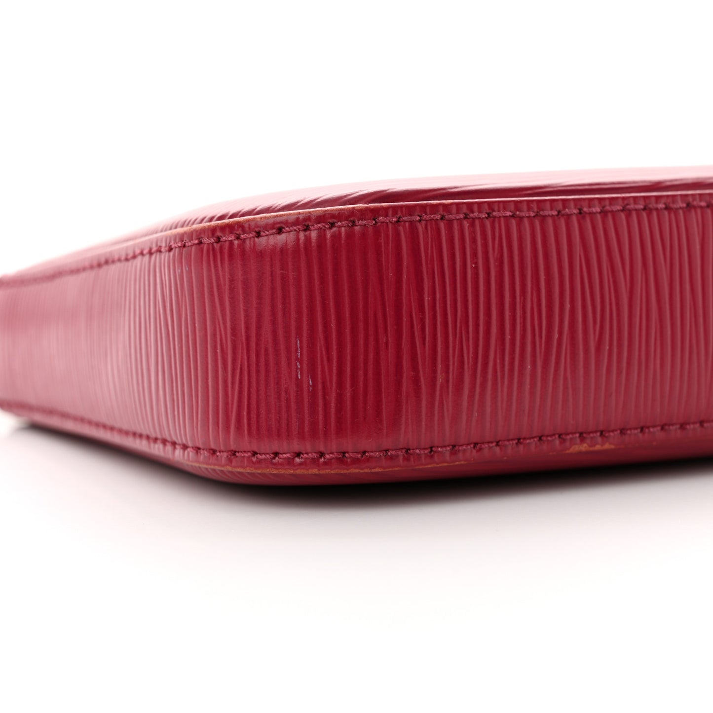 Epi Pochette Accessories NM Fuchsia