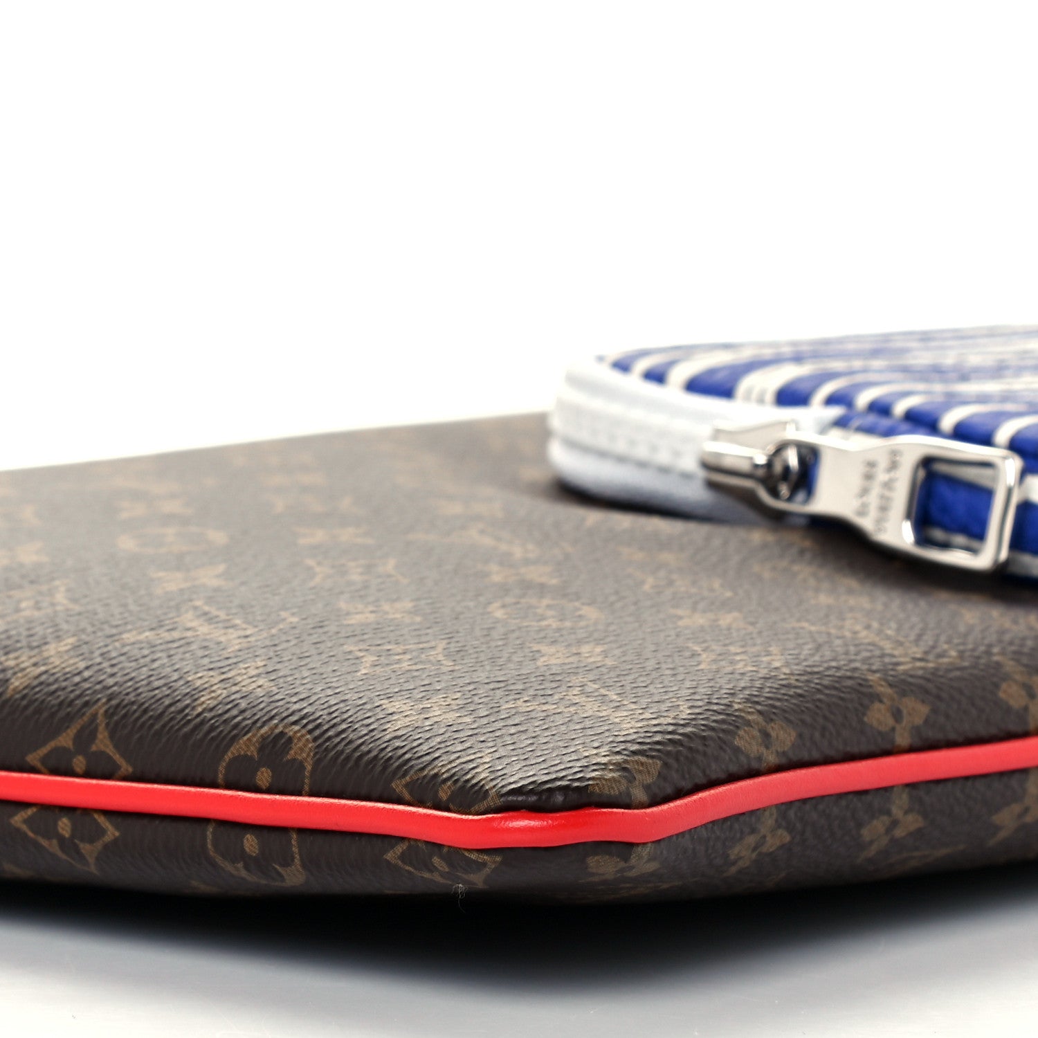 Louis Vuitton Monogram A4 Multipocket Pochette 10 of 11