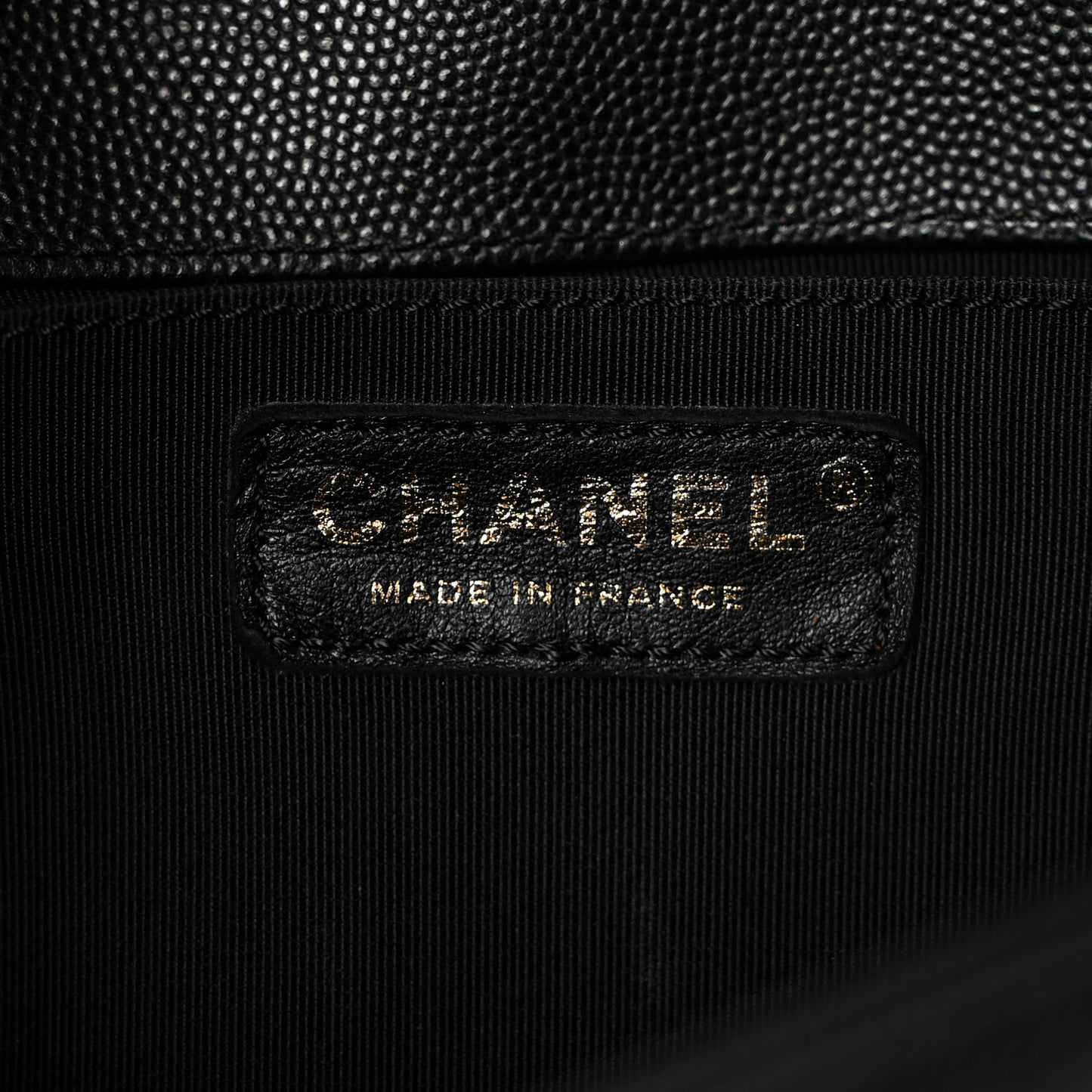 Caviar Quilted Medium Boy Flap Black