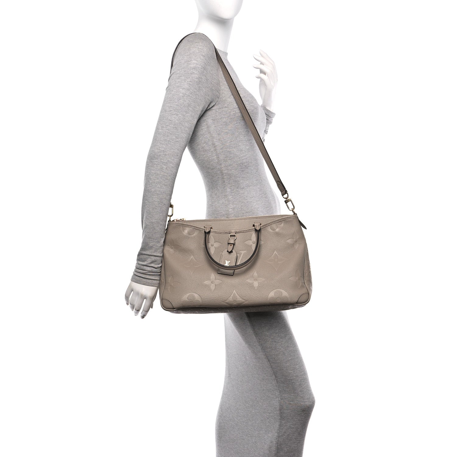Louis Vuitton Empreinte Monogram Giant Trianon MM Tourterelle 2 of 12