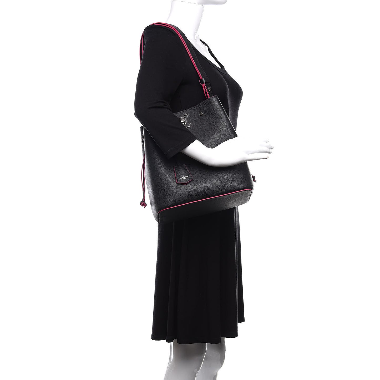 Calfskin Lockme Bucket Black