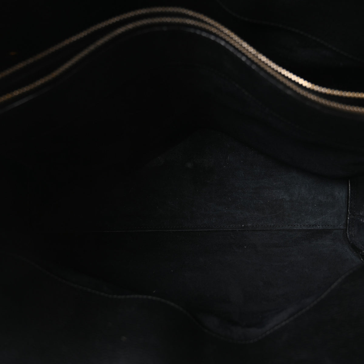 Grained Calfskin Large Souple Sac De Jour Black