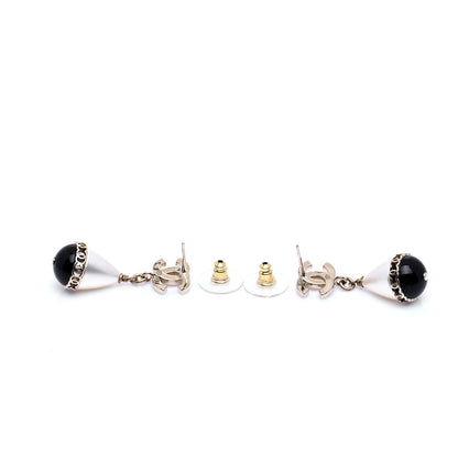 Chanel Crystal Pearl CC Fantasy Drop Earrings Gold Black 4 of 6
