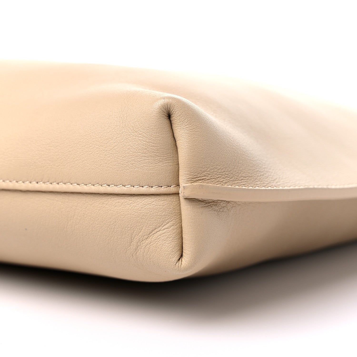 Saint Laurent Calfskin Medium Suzanne Hobo Beige 10 of 10
