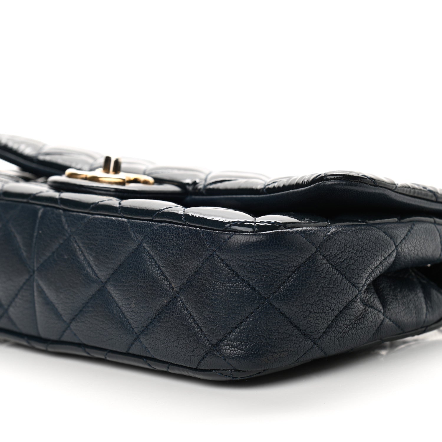 Chanel Patent Goatskin Quilted Medium CC Eyelet Flap Blue 10 of 11