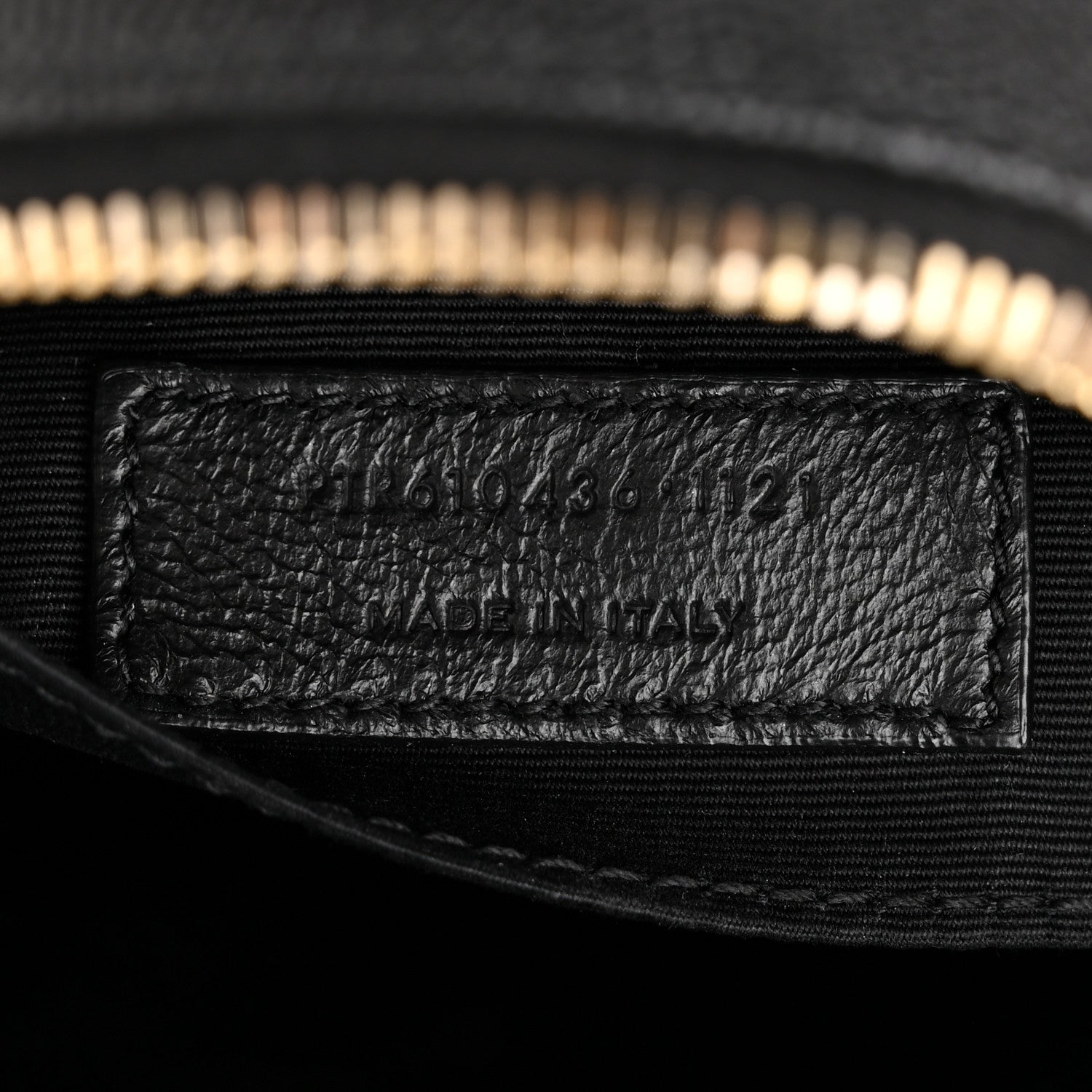 Saint Laurent Grain De Poudre Matelasse Chevron Quilted Round Vinyle Camera Bag Black 7 of 12
