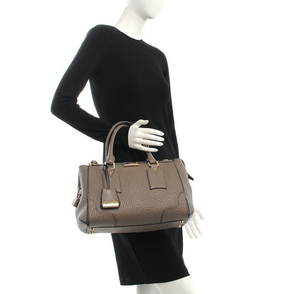 Burberry Heritage Grain Leather Small Gladstone Pale Taupe 3 of 15