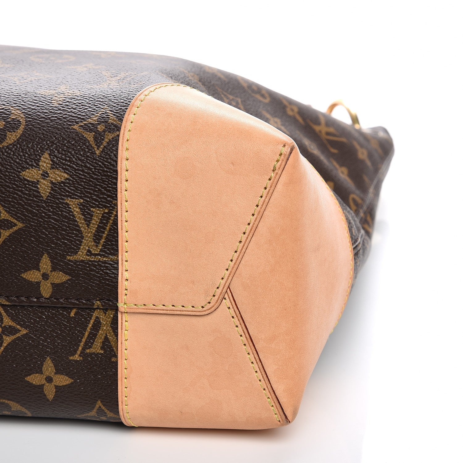Louis Vuitton Monogram Berri MM 11 of 13