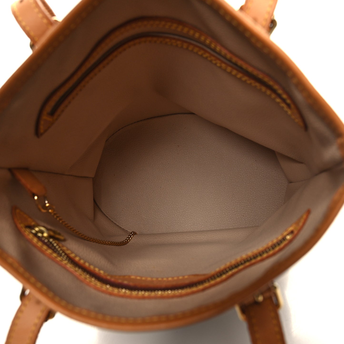 Monogram Petit Bucket 23