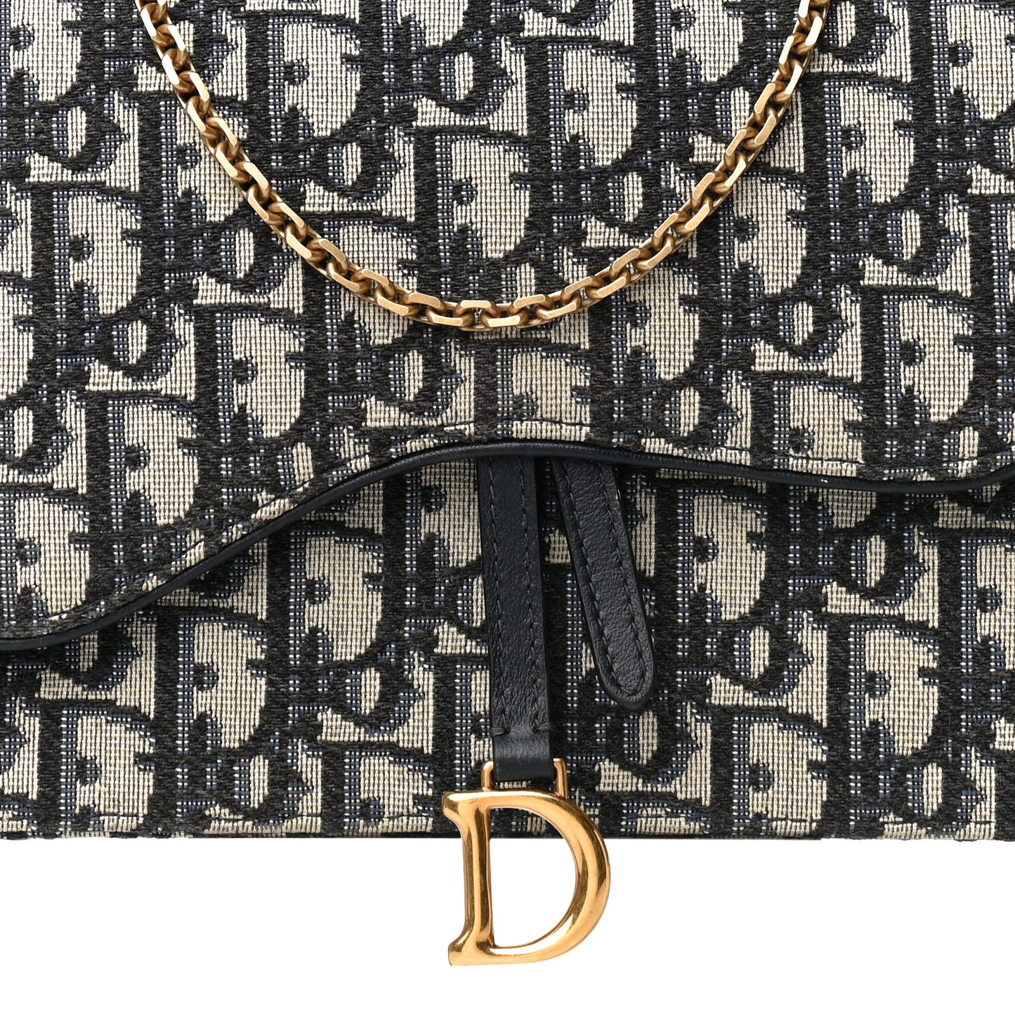 Oblique Saddle Chain Pouch Blue