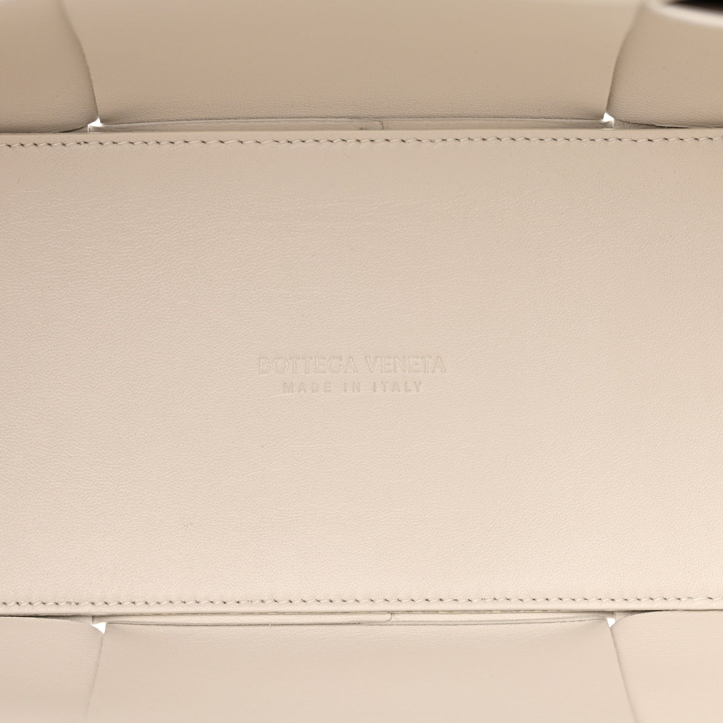 Nappa Maxi Intrecciato Medium Arco Tote White