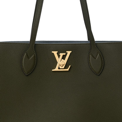 Louis Vuitton Grained Calfskin Lockme Shopper Kaki 7 of 9