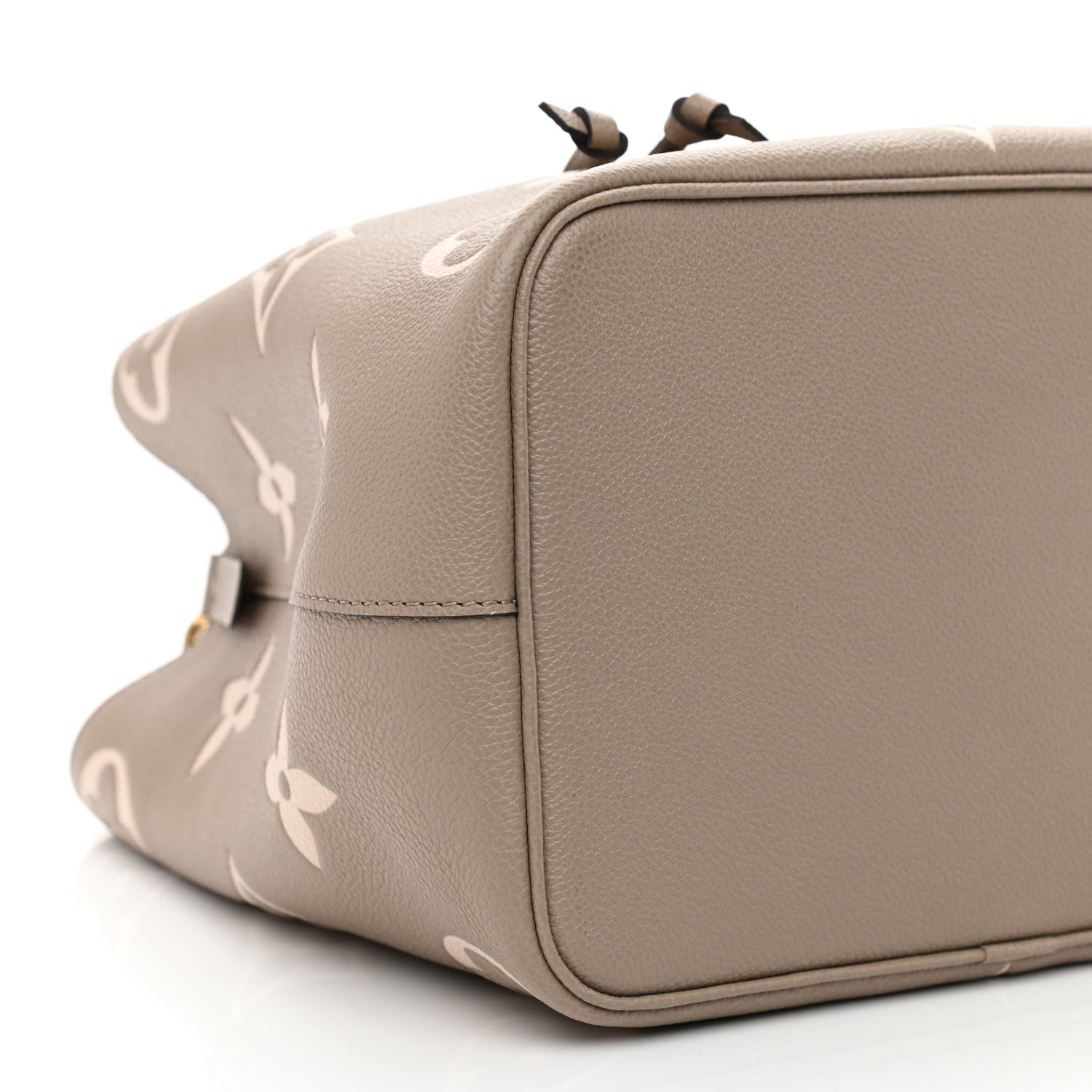 Louis Vuitton Empreinte Monogram Giant Neonoe MM Tourterelle Creme 10 of 11