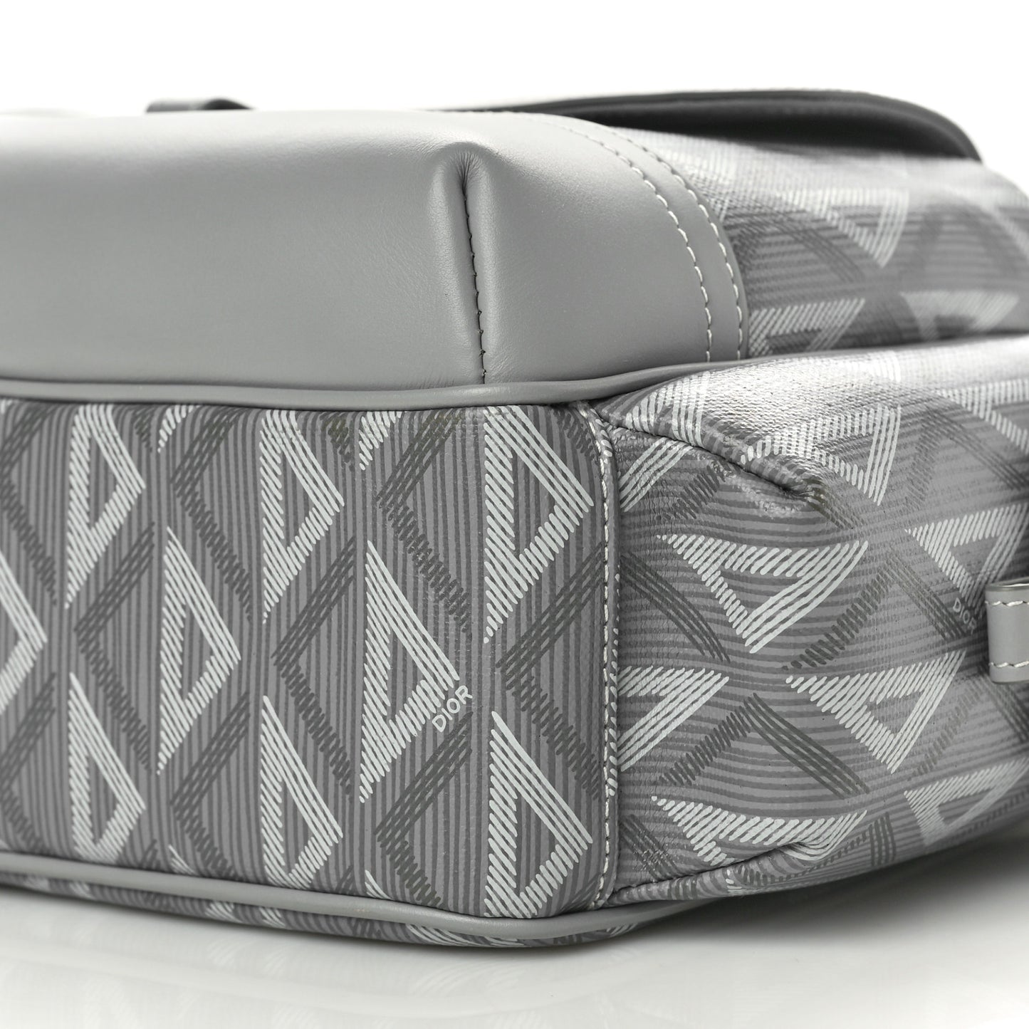 Coated Canvas CD Diamond Hit The Road Messenger Grey