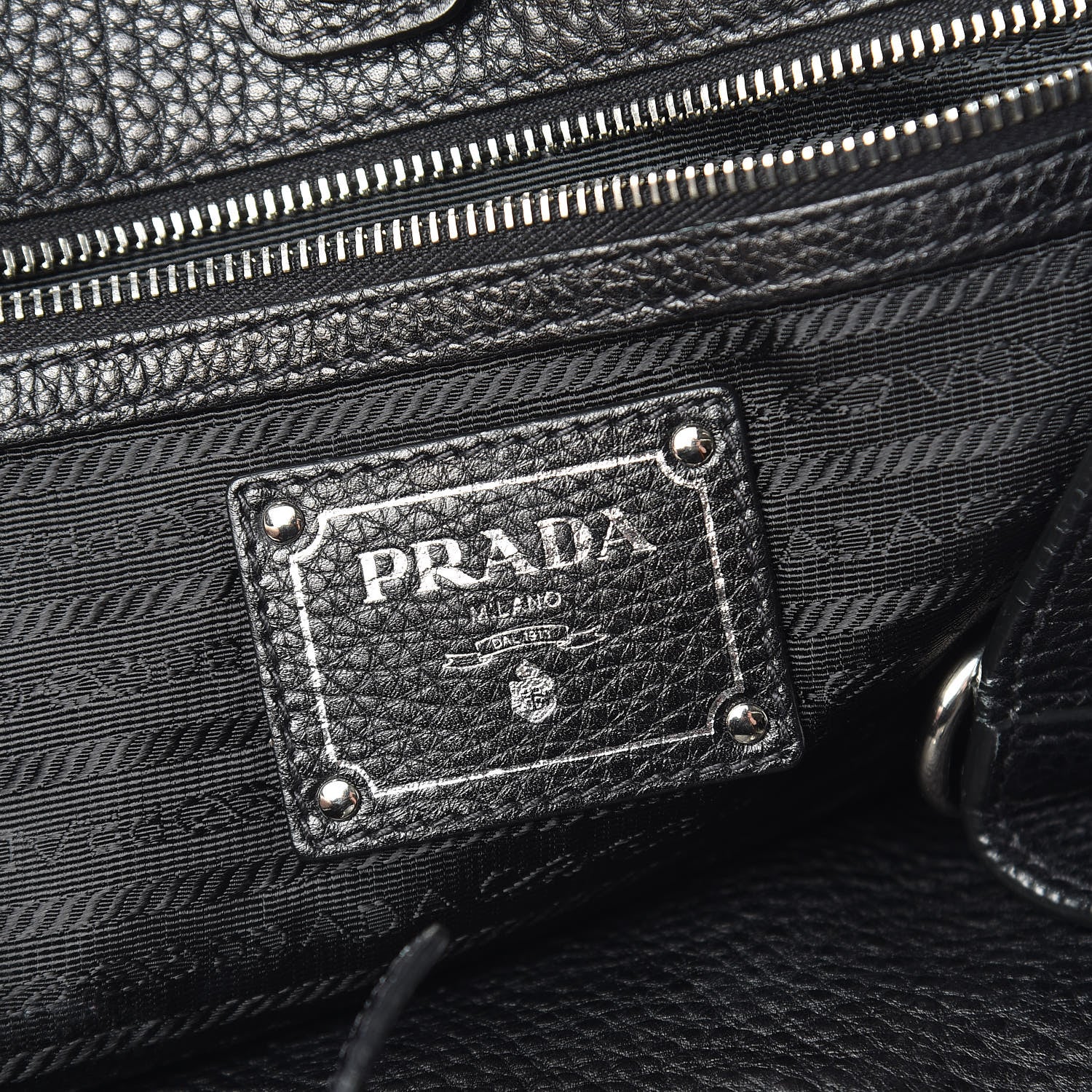Prada Vitello Daino Pocket Tote Black 6 of 13