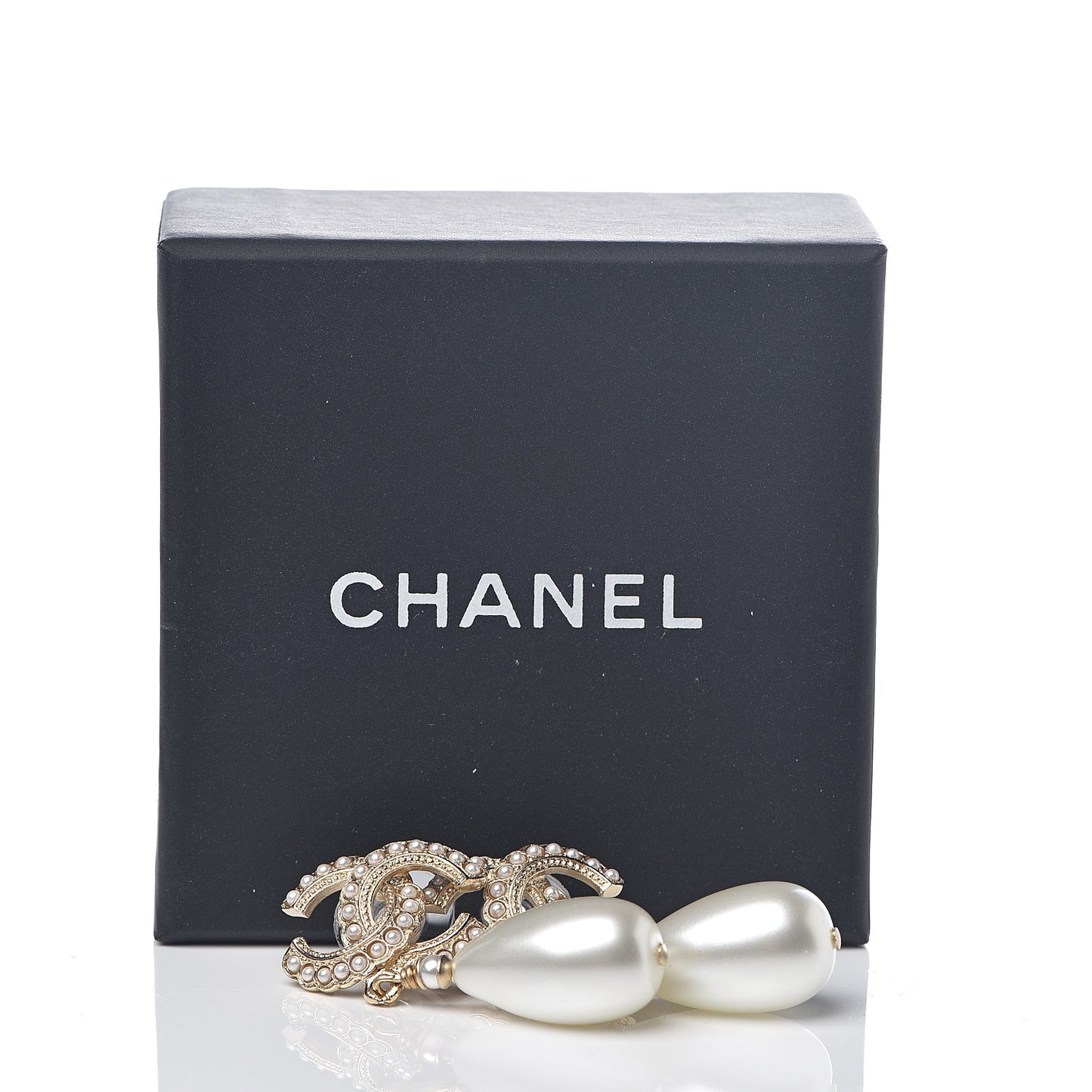 Pearl CC Drop Earrings Gold Pearly White