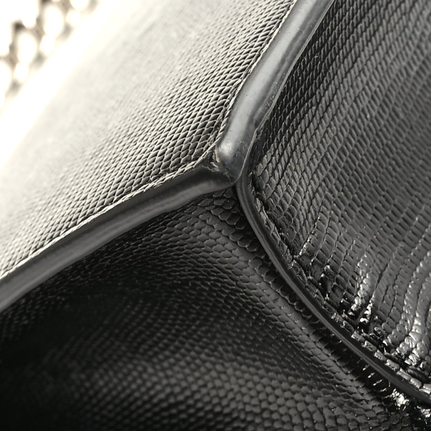 Lizard Embossed Calfskin Knuckle Crossbody Black