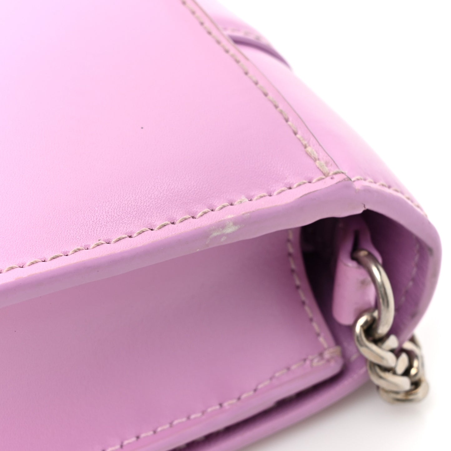 Shiny Box Calfskin Tonal B Hourglass Chain Bag Liliac