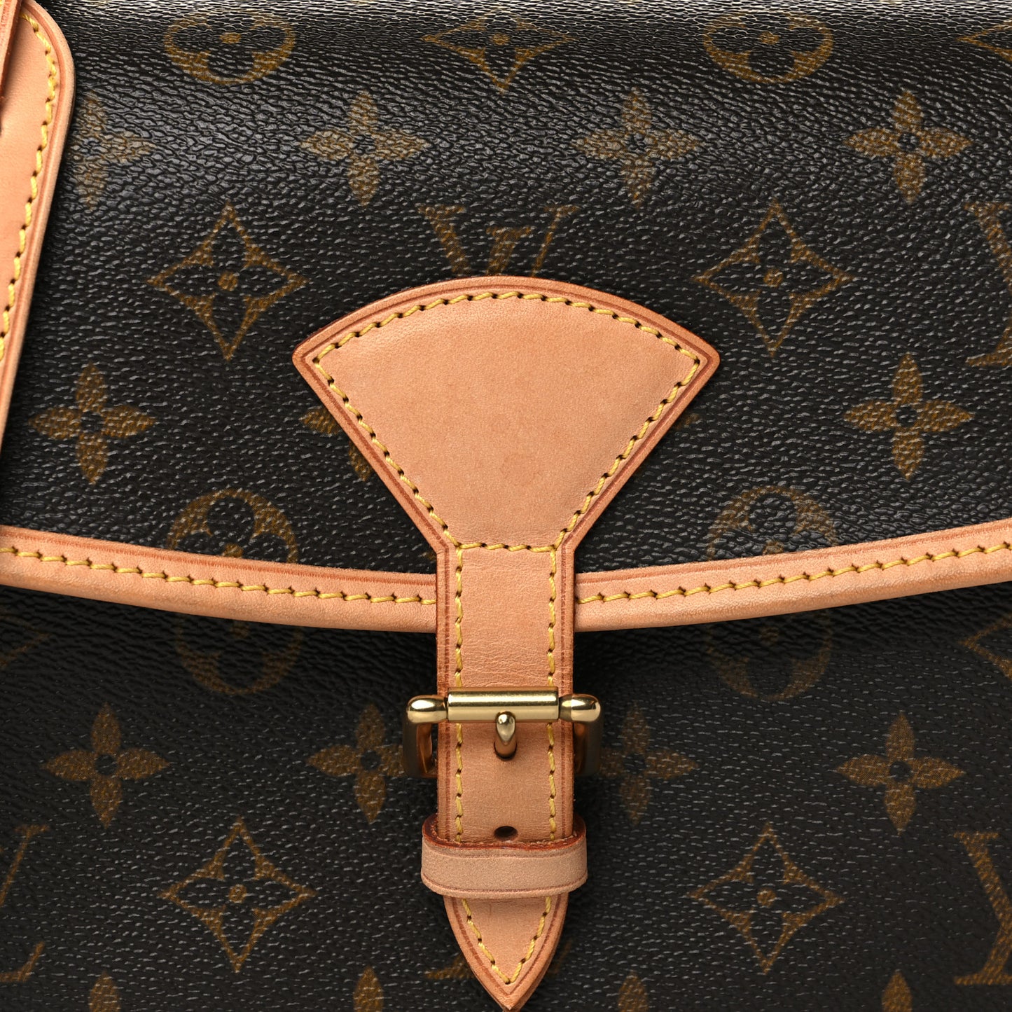 Monogram Sologne