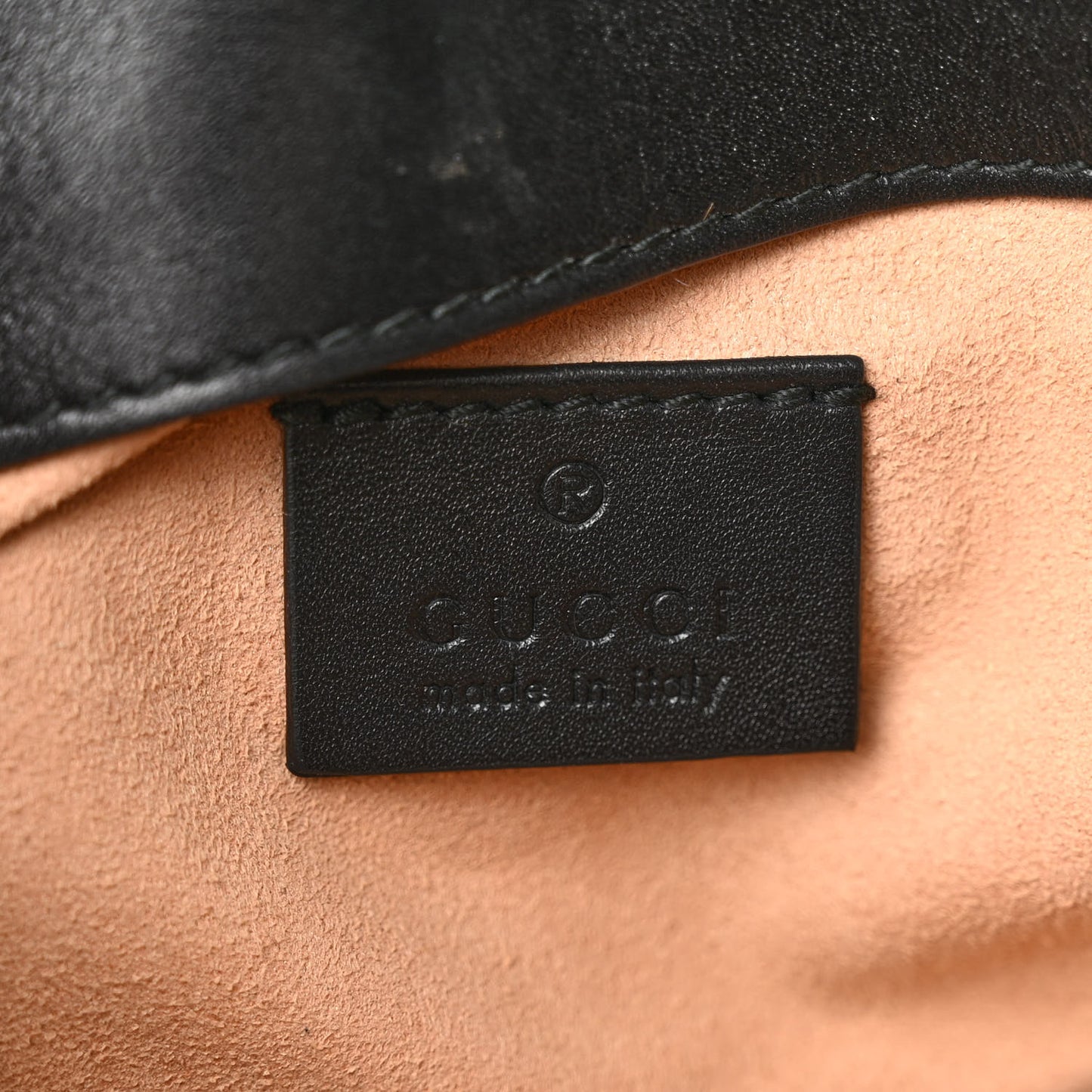 Calfskin Matelasse Super Mini GG Marmont Shoulder Bag Black