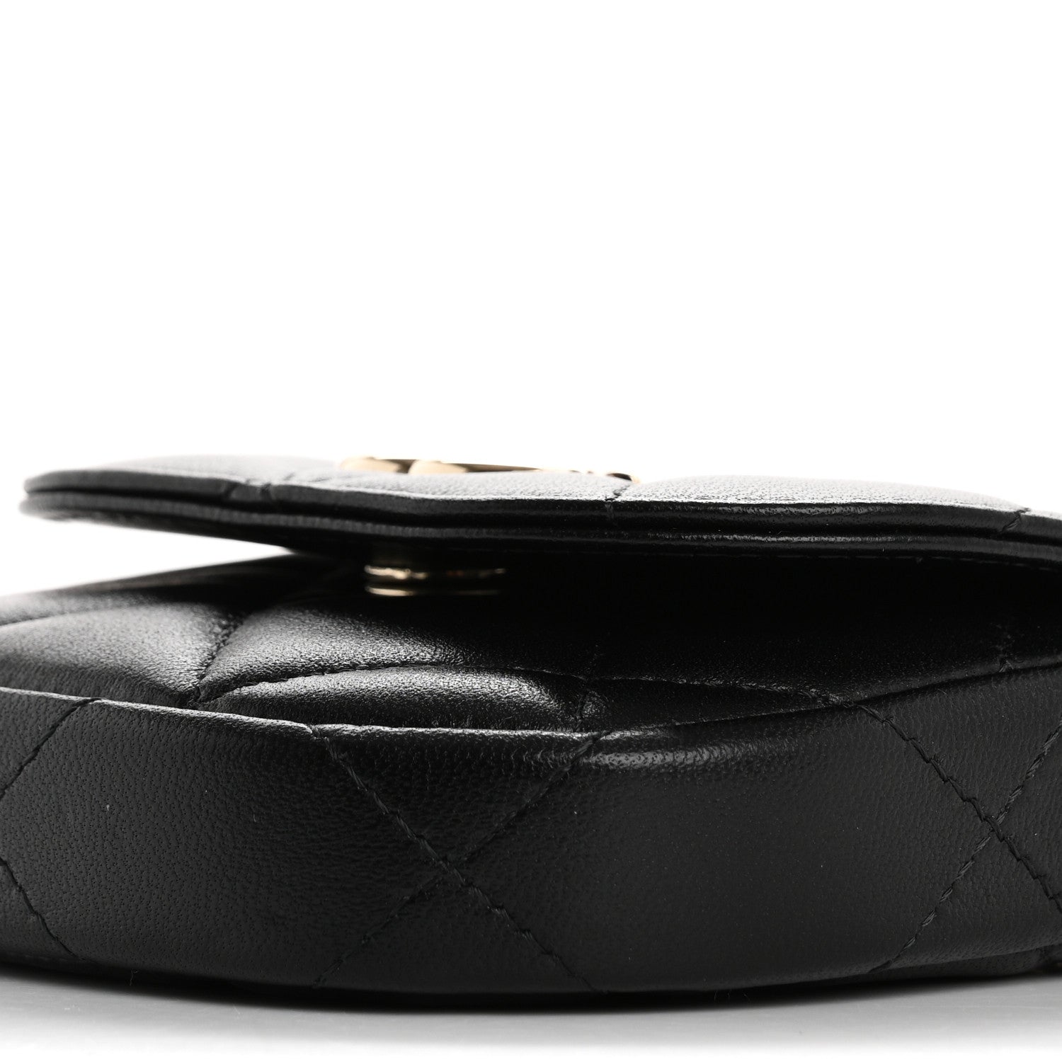 Chanel Lambskin Quilted Pearl Top Handle Clutch With Chain Black 12 of 15