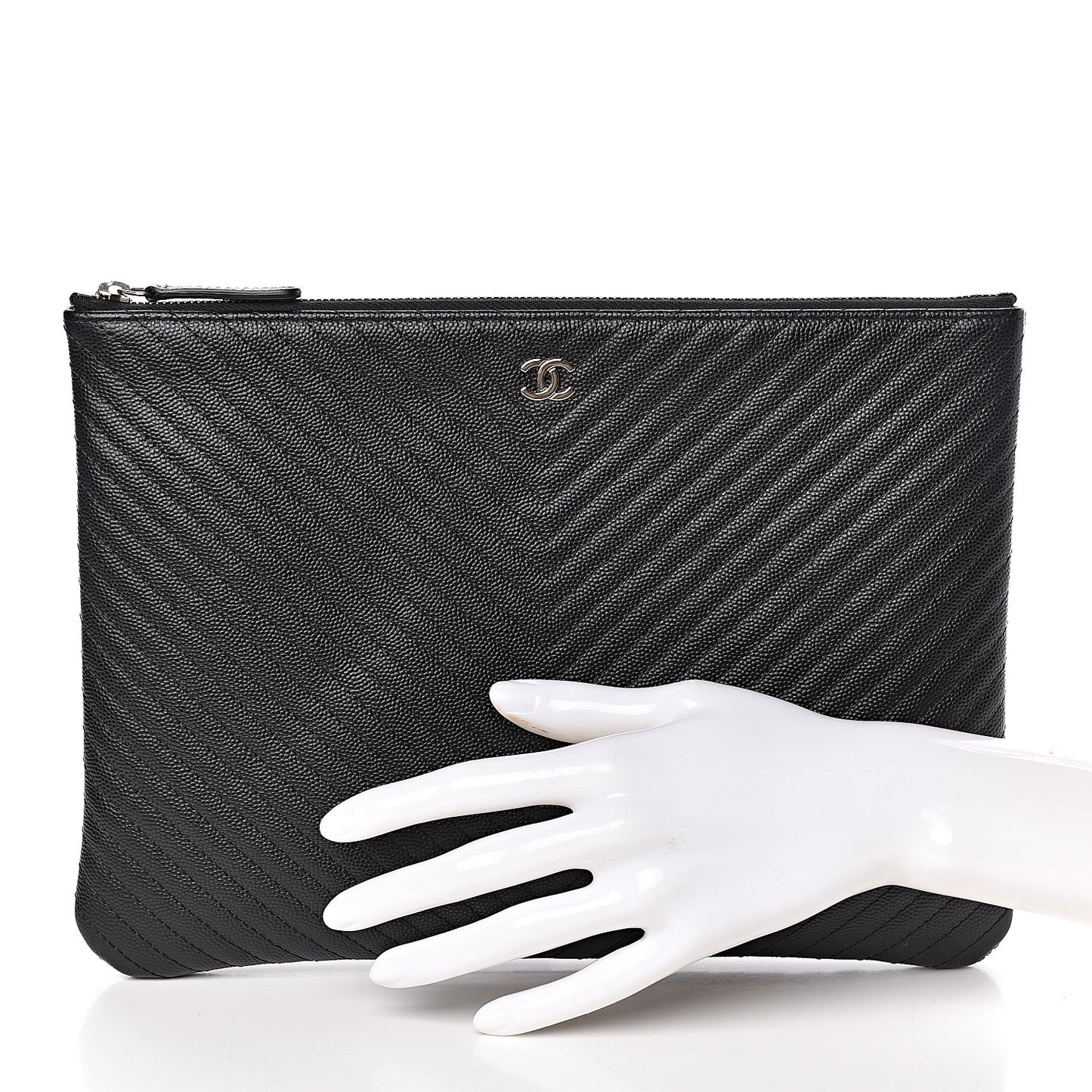 Caviar Chevron Quilted Medium Cosmetic Case Black
