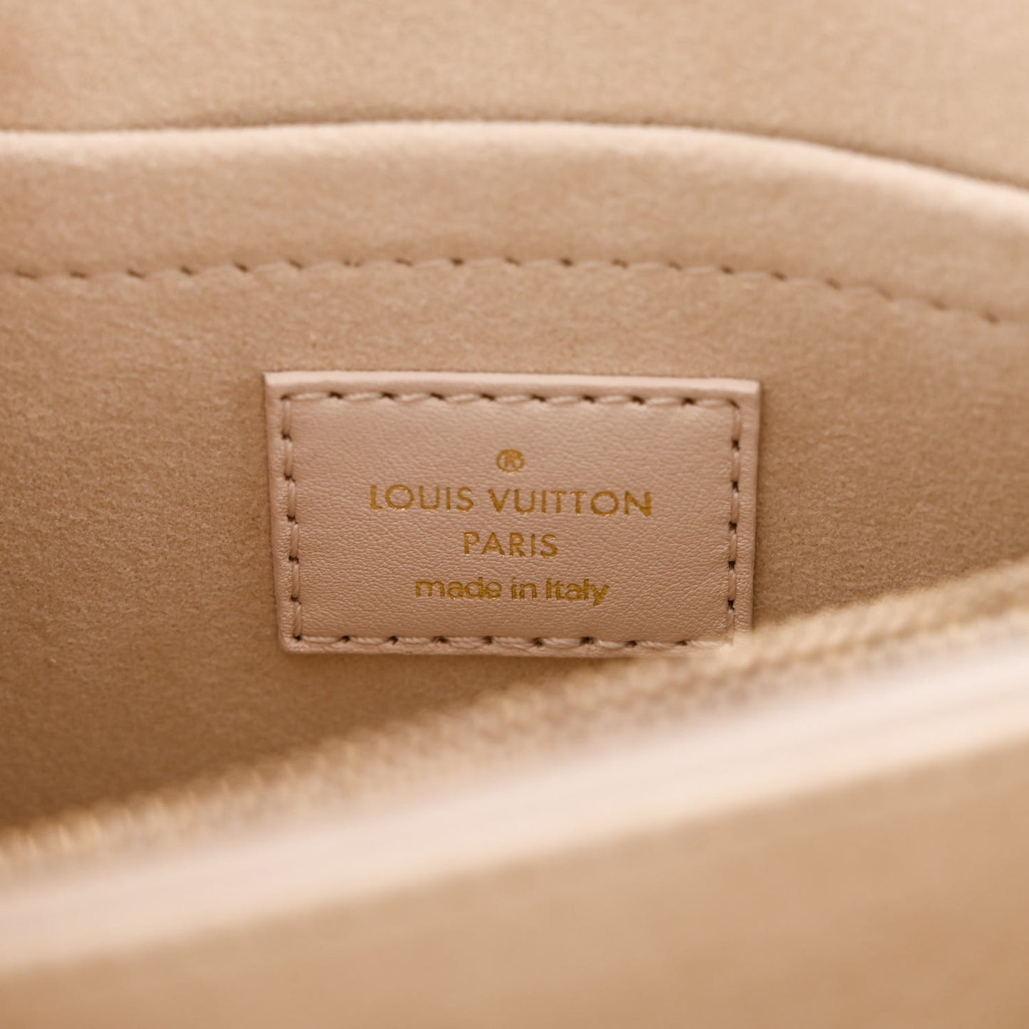 Calfskin Hold Me New Wave Ivory